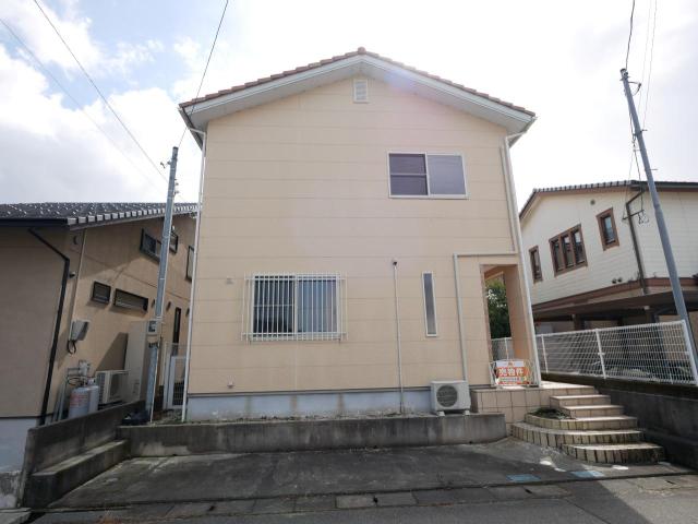 【外観】正面から見た外観
