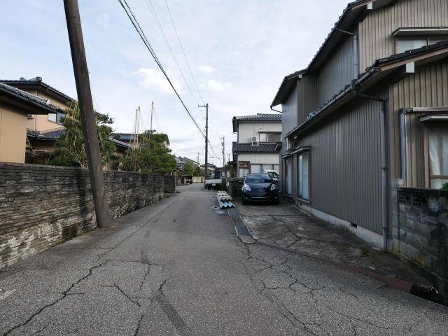 【外観】西側道路