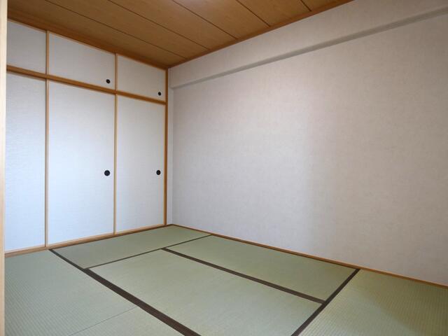 【室内】