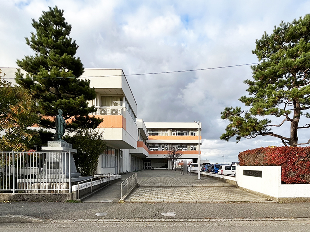広陽小学校 距離:1,370m
