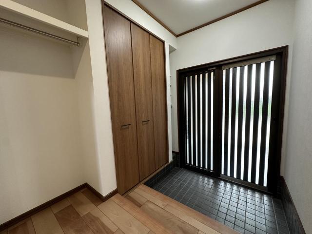 【玄関】内玄関
