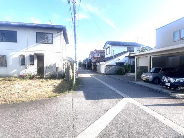 【外観】西側道路