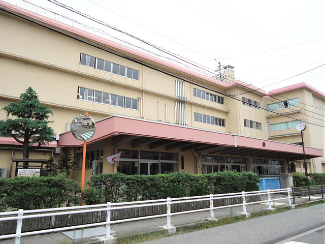 【小学校】押野小学校 距離：800m
