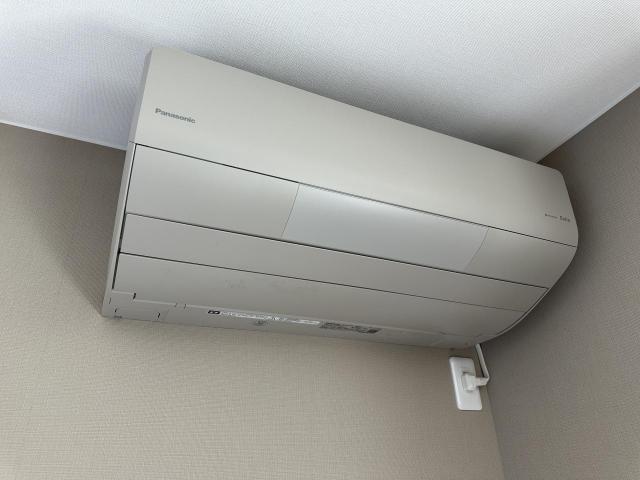 【】
