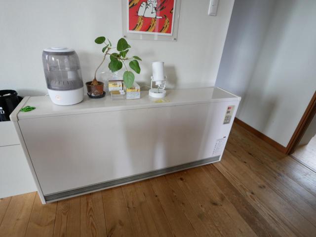 【設備】蓄熱式暖房機