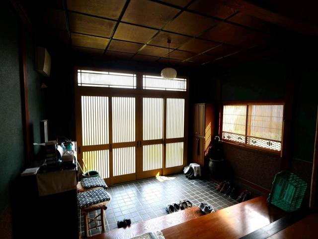 【玄関】