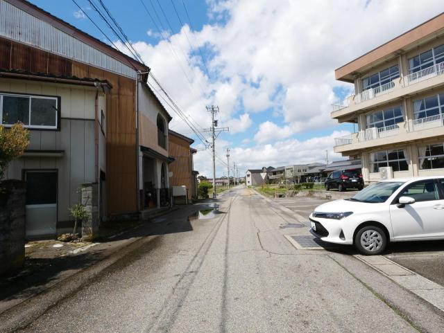 【外観】前面道路