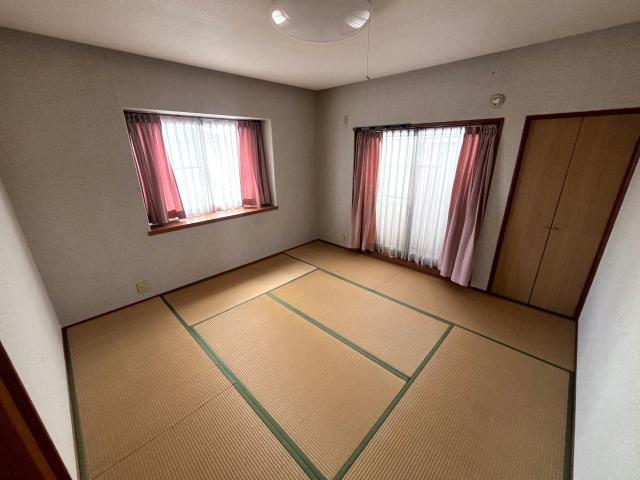 【室内】