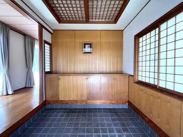 【玄関】