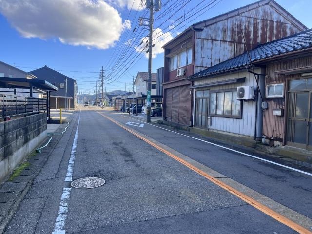 【外観】前面道路