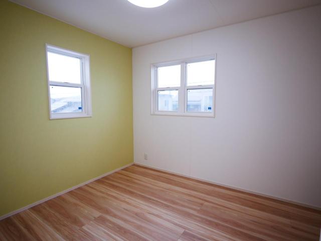 【室内】２階洋室