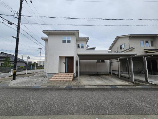 【外観】カーポート付