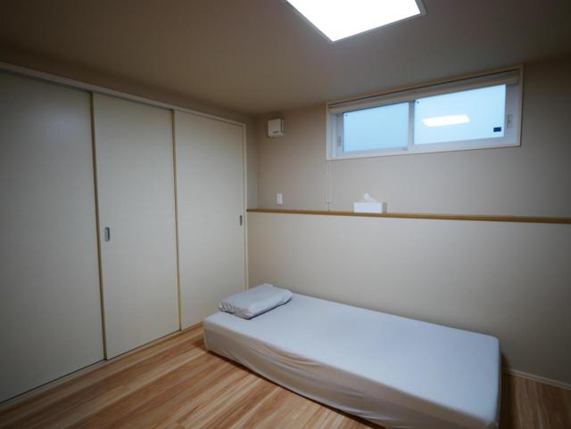 【室内】１階の洋室