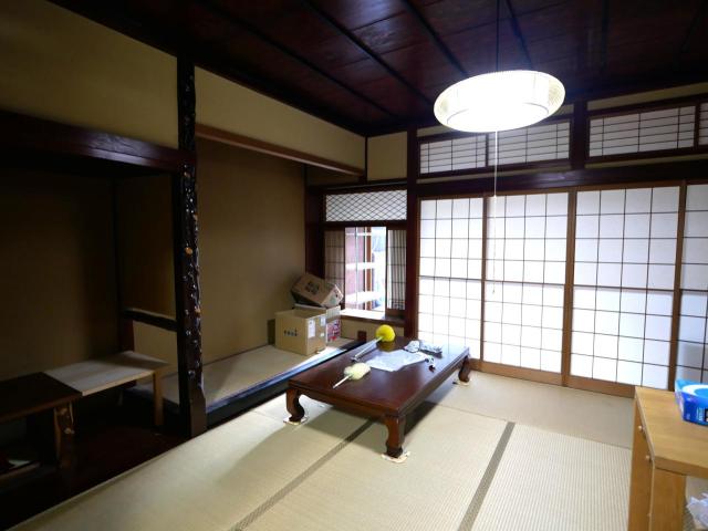 【室内】
