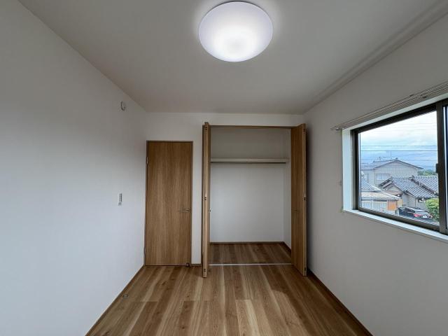 【室内】２階洋室B