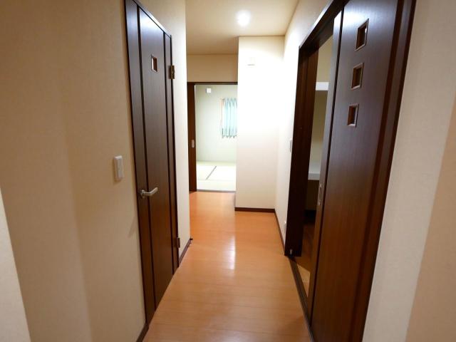 【室内】