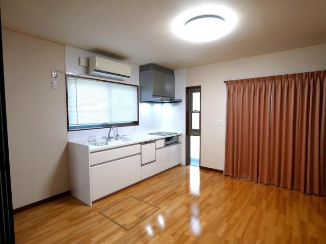 【室内】ダイニングキッチン