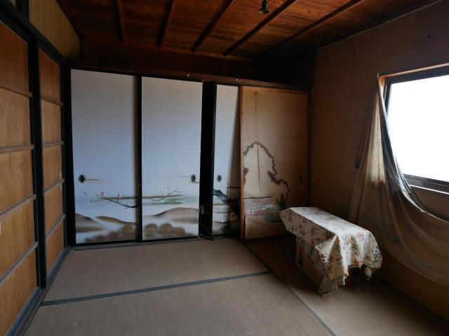 【室内】
