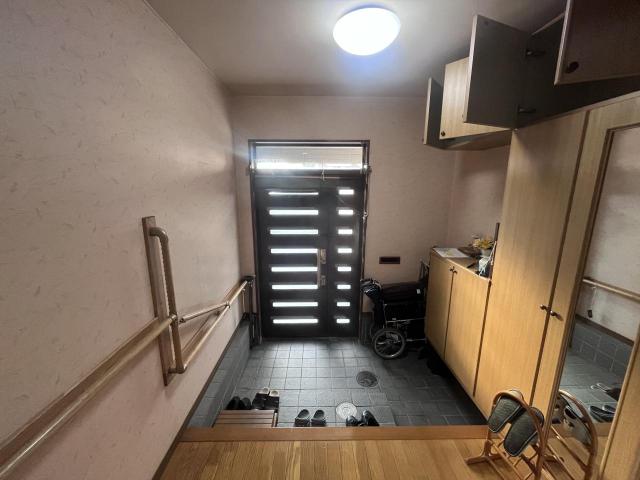 【玄関】