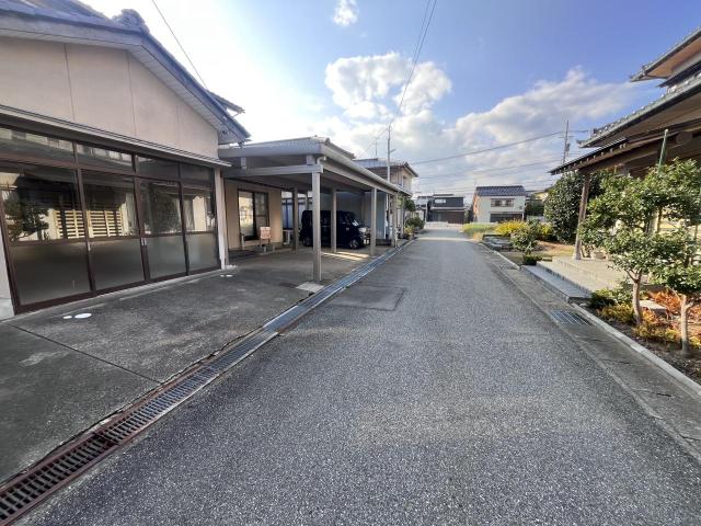 【外観】前面道路