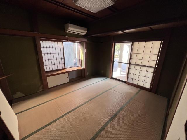 【外観】正面の和室