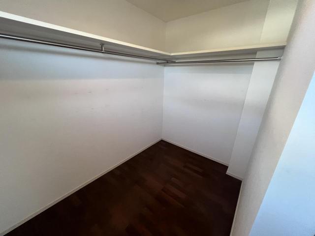【室内】ウォークインクローゼット
