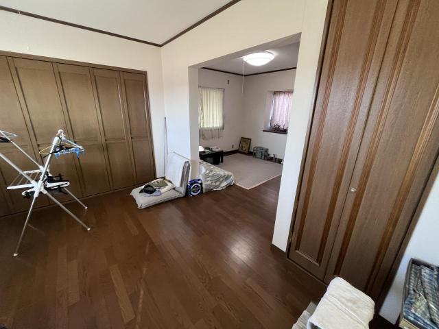 【室内】２階洋室
