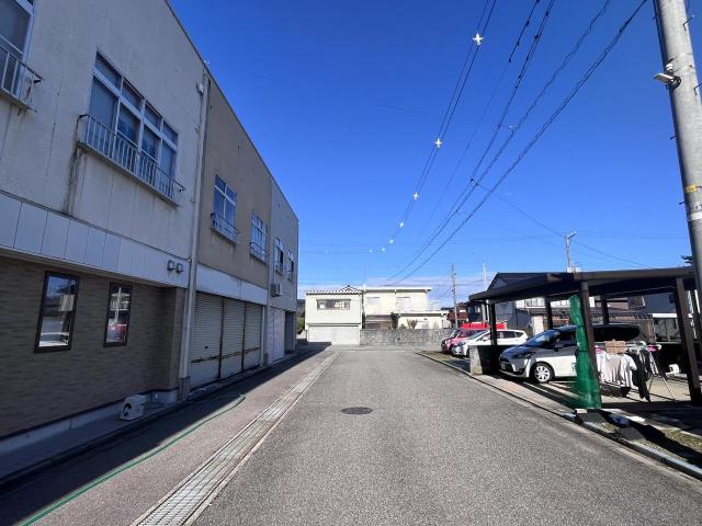 【外観】東側道路