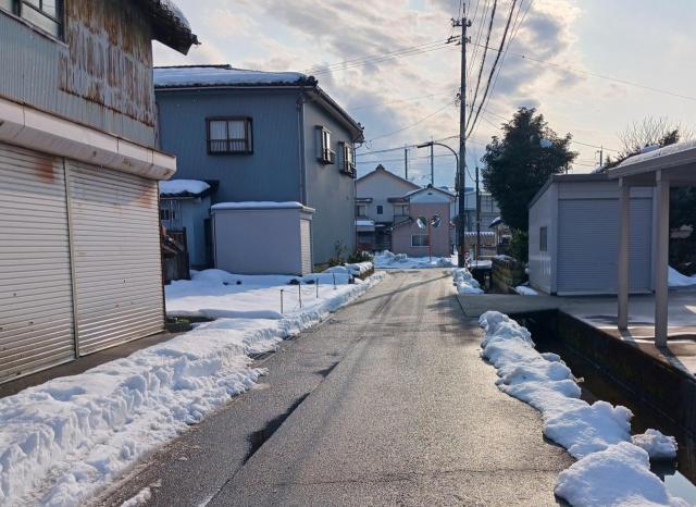 【外観】前面道路